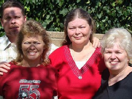 Marge's Family 2007 — Son Kevin, daughter's Kitty & Karen, & Marge